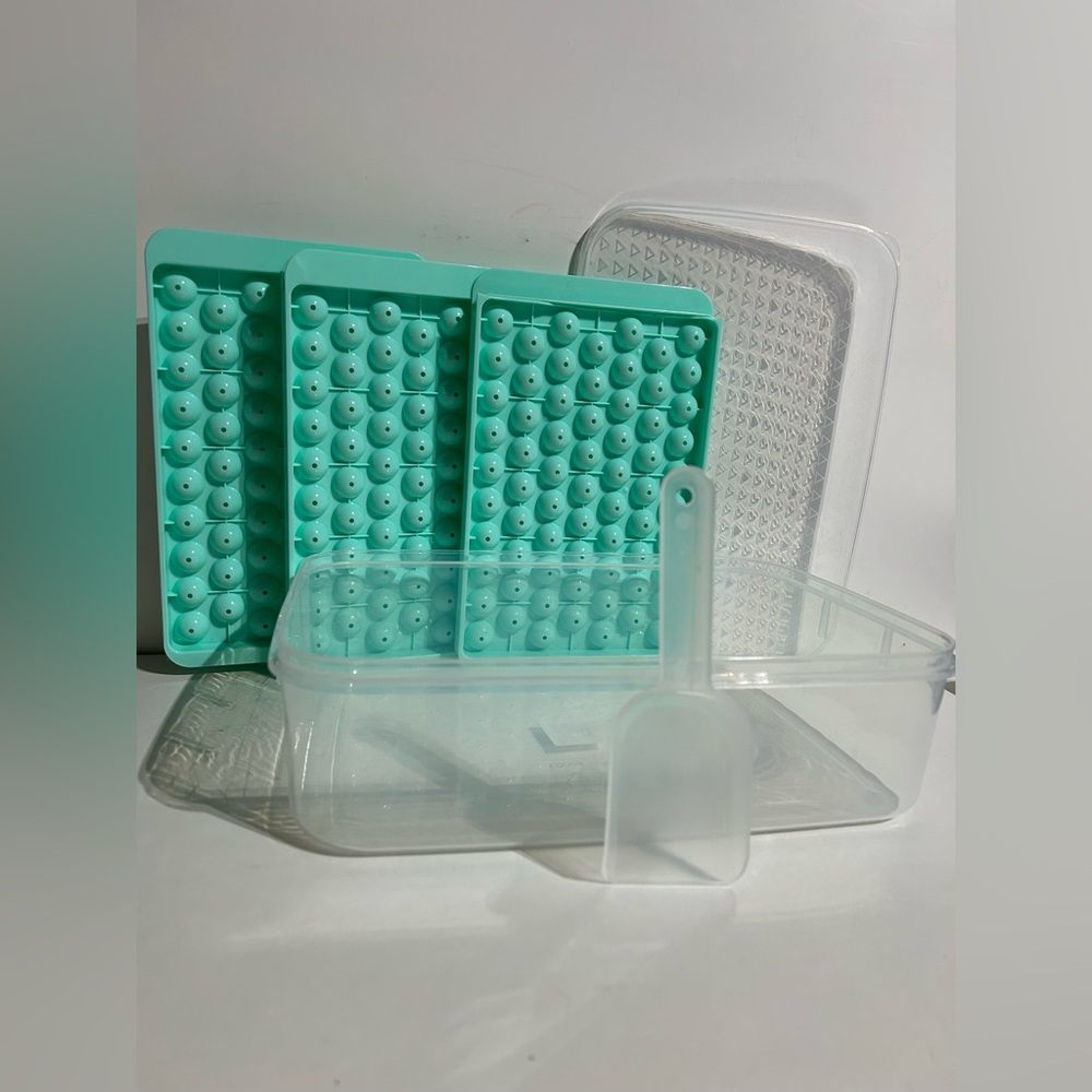 Mini Ice Cube 3 Trays 1 Bin Lid Scoop Dorm Freezer Bar Small Round 76 Cube Trays